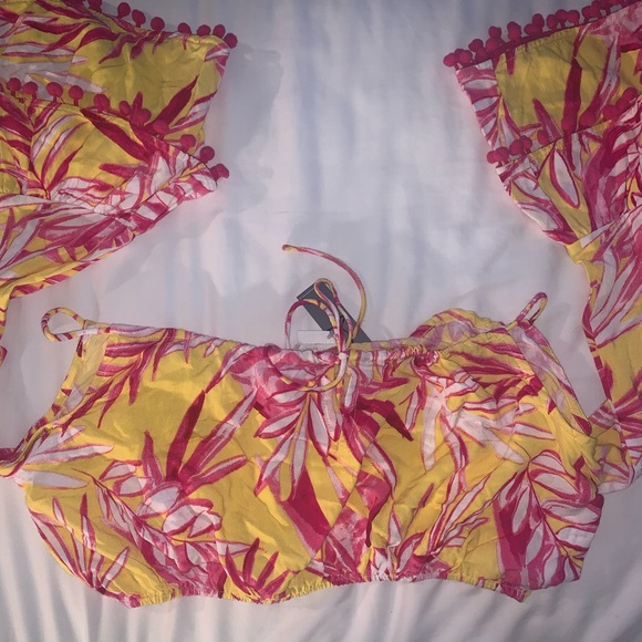 Lovers + Friends Yacht Party Crop in Festival Palm - Picture 5 of 6